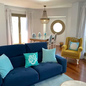 https://luxury-penthouse-en-el-corazon-de-malaga.1costadelsol.com